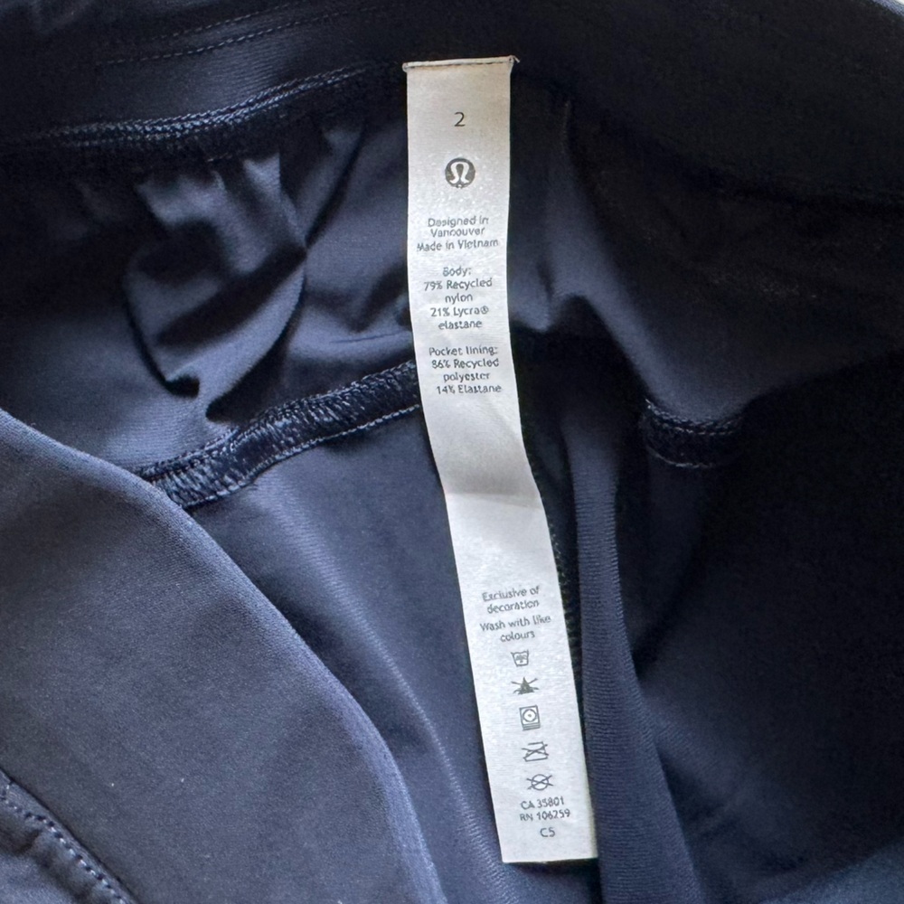 NWT Lululemon Adapted State Jogger True Navy Sz 2 MSRP $128 - Picture 11 of 11